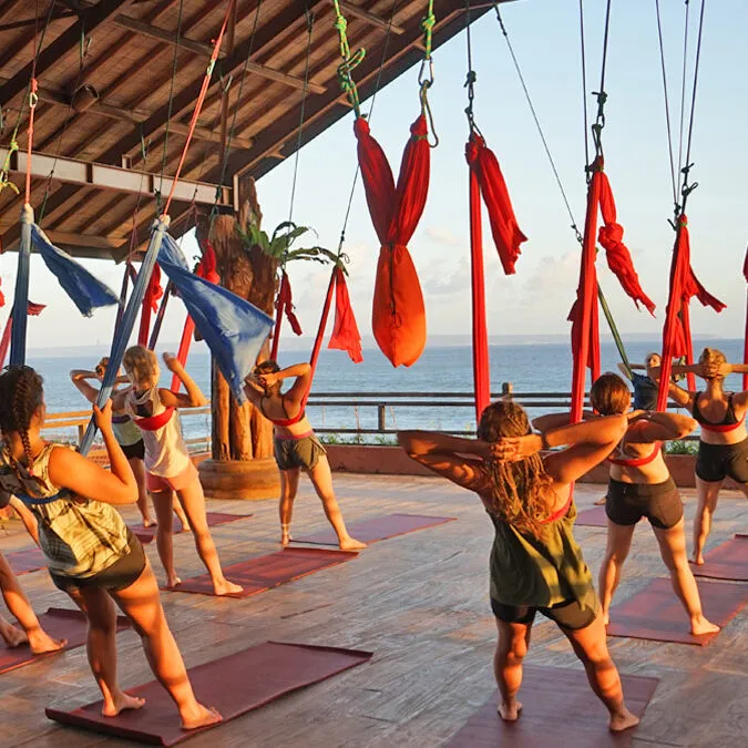 aerial_yoga_teacher_yoga_passes_in_canggu_seseh